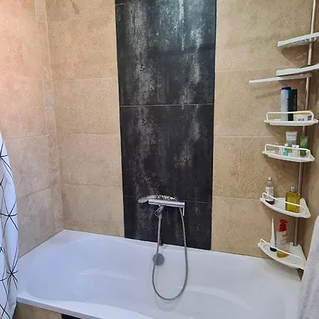 Montecarlo Luxury Home 아파트 로퀴에브륀캡마르탱